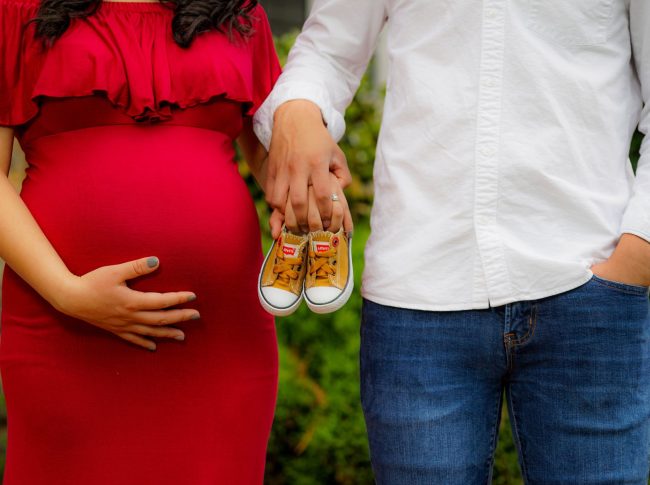expecting mother and father